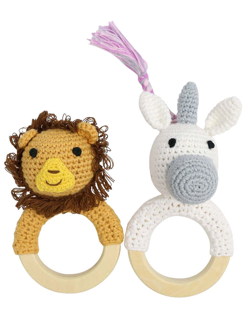 B3031 Lion Hand Crochet Wooden Teether Toy